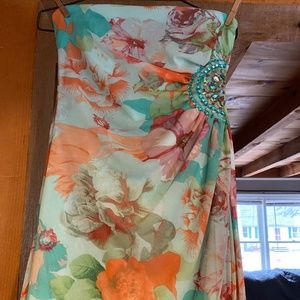 Strapless high-low dress